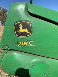 A lot of farmers use them ahead of disc chisels/rippers, especially now with the trend to more corn on corn. Chet Edinger On Twitter Our Combiner Tells Us This Is Johndeere S Non Chopping Head It S Still Shredding The Corn Stalks To Much We Want As Much Of The Stalk Intact And Upright After