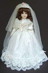 Maybe you would like to learn more about one of these? Porcelain Bride Doll Vintage 19 Brown Hair Eyes White Lace Dress Veil Bride Dolls Lace White Dress Lace Dress