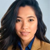 Jennifer Jue's Instagram, Twitter & Facebook