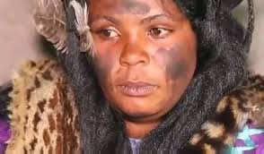 A good woman👠, knows when she has the right man👞 in her Life, she even  sleep 😴 better, because she knows that even when her eyes 👁️ are closed,  he's doing right