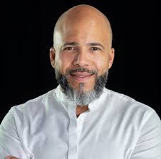 HELPING YOUNG PEOPLE LIVING IN LOW-RENT HOUSING TO SUCCEED