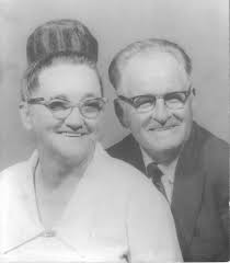 What are some non-chain dinner options in the Anderson area?