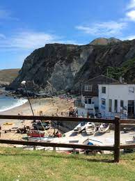 Trevaunance Cove I Spent Days On This Beach In The Sixties Happy Memories Camping In Maine Cornwall Beaches Cornwall England