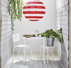 Anche la camera matrimoniale è attrezzata con il sistema bluetooth che permette agli ospiti di ascoltare la loro musica preferita attraverso un impianto bose. Lampade Ikea Novita Illuminazione 2020 Di Tendenza