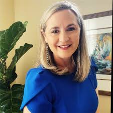 Congratulations Lisa Moshiri, DNP, RN, CNL, CCM, Continuing Care Service  Director, Kaiser Permanente Central Valley Service Area for being named a  2023 Extraordinary Nurse Awards KFH Continuum Nurse…