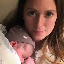 Who played it better? Me or Barrett? Song: “Bloom” by @thepaperkites  #singersongwriter #folk #indiefolk #thepaperkites