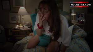 Aubrey Plaza Masturbation Scene – The To Do List (0:45) | NudeBase.com