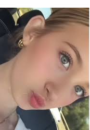 Penelopelemieuxavaloss