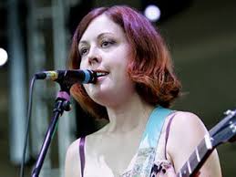 Sleater-Kinney's Corin Tucker announces solo debut