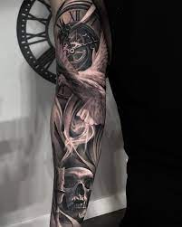 Des livres et des idees squelettes tetes de mort dans l art et. 100 Tatouages D Horloge Pour Homme Tatouez
