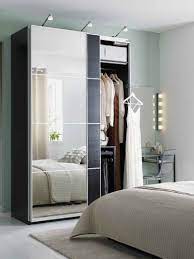 Porte coulissante ikea juste les porte ! Dressing Pour Petite Chambre Idees Fonctionnelles Modernes Ikea Kledingkast Kast Ontwerpen Slaapkamer Garderobe