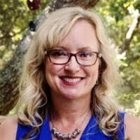 Kathy Loehr's Instagram, Twitter & Facebook