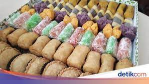 Berawal dari sebuah garasi rumah sederhana di tahun 1988 dengan bermodalkan sekedar cobek dan blender, kelahiran dapur solo bermulai dari keinginan untuk men. Kue Tradisional Dalam Kemasan Modern Bisnis Anak Muda Ala Iki Koue