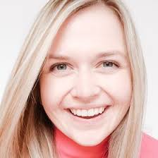 Laura Lorentz (elliedeerblog)