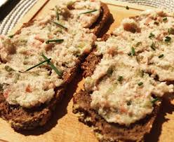 Schlesisches Hackerle Ein Gutes Rezept Aus Der Kategorie Grundrezepte Bewertungen 5 Durchschnitt O 3 7 Rezepte Lebensmittel Essen Fischgerichte