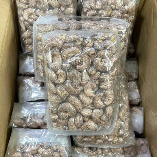 Hút Chân Không Hạt Điều Tại Hà Nội