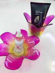 Lerzan Kara Yasam Blogu Yasam Bloglari Maia Soyulabilir Siyah Maske Ve Maia Gul Yagi Parfum Maskeler Guzellik