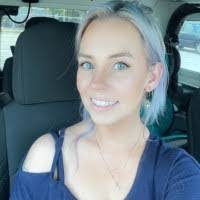 Stephanie Whitman's Instagram, Twitter & Facebook