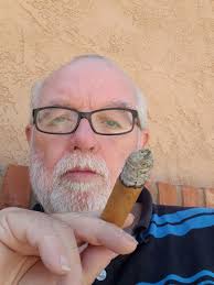 Right now at Creekside Cigar Lounge!!