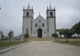 As freguesias de vale de cambra. Igreja Matriz Da Freguesia De S Pedro De Casteloes Do Concelho De Vale De Cambra The Mother Church Of The Parish Of S Pedro Igreja Matriz Igreja Portugal