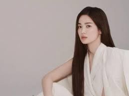 Sie war hauptdarstellerin in einigen sehr erfolgreichen . Luxury Brand Fendi Names Actress Song Hye Kyo As Its First Korean Ambassador Cna Lifestyle