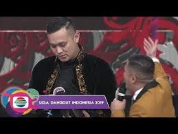 See more of gilang dirga official on facebook. Kasihaan Gilang Dirga Mau Impersonate Didi Kempot Eh Sudah Dibocorin Dulu Lida 2019 Youtube