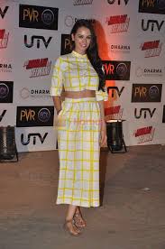 The couple exchanged vows in an. Evelyn Sharma At Yeh Jawaani Hai Deewani Premiere In Pvr Mumbai On 30th May 2013 Evelyn Sharma Bollywood Photos