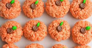 Who is prepping thanksgiving dinner. Best Thanksgiving Dessert Recipes 30 Easy Ideas Forkly