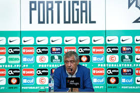 Home » unlabelled » convocados portugal / directo da cidade do futebol fernando santos, seleccionador nacional anuncia os 23 convocados para o euros 2016. Fernando Santos Anuncia Hoje Os Convocados Para Os Ultimos Tres Jogos De Portugal Em 2020 Renascenca