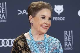 250 Monica Randall Stock Pictures, Editorial Images and Stock Photos