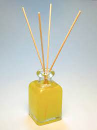 Die intensität richtet sich nach der. Diy Raumduft Fur Lufterfrischer Selber Herstellen Outdoor Aktiv Und Okologisch Unterwegs