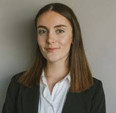 Chelsey Bartlett's Instagram, Twitter & Facebook