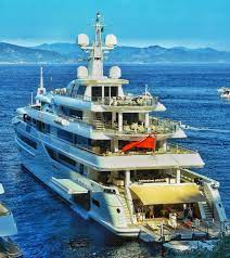 Yacht Entrepreneur Dropshipping Lifestyle Growthacking Luxe Yacht Minuteassur Com Assurance Auto Moto Bateau Luxury Yachts Yacht Motor Boats