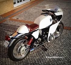 The bmw 7 series and its innovations were presented in exclusive shows on the lake stage, while the peninsula. Flatracer Mancha Branca Bmw Cafe Racer Custom Bikes Cafe Racers Bike Bmw Cafe Racer Parts