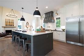 Check out all of the ways she uses white paint to create a classic farmhouse look. Farmhouse Style Home Inspired By Chip Joanna Gaines Home Bunch Interior Design Ideas