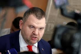 Делян Пеевски: КЕВР да се събудят и да задължат ЕРП-тата да пуснат тока! :  Черноморски фар - новини от Бургас и региона