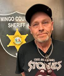 07-09-2024 Akilli Thompson, Jonathan Turrentine, and Vernon Sluss were  arrested by Sgt. Farra, Deputy Justice, and Deputy Tiller for possession  with intent to deliver cocaine and conspiracy to deliver a controlled  substance.