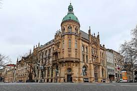 Fangen sie jetzt damit an. Deutsche Bank Modernisiert Ihre Historische Filiale In Hannover Am Georgsplatz