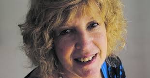 La poesía trabaja más con el objeto ausente que con la presencia. Heroinas Tamara Kamenszain Poeta Y Ensayista Argentina