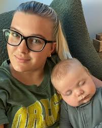 Christopher Forrest Long Born July 20th, 7:42 AM eight pounds & nine ounces  21 inches long Dear Forrest, Welcoming you into this world has been one of  the biggest blessings in our