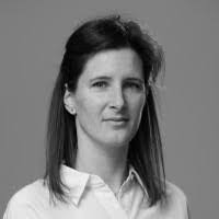 Julie Gott's Instagram, Twitter & Facebook