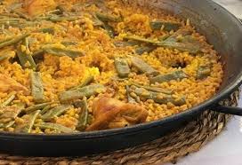 Soy juan peña valenciano llevo cocinando paellas desde los 15 años he aprendido de los mejores arroceros desde rafael marmol oscar torrijos,.si deseas aprender de un experto la mejor manera. La Paella Valenciana Como Prepararla Commememucho