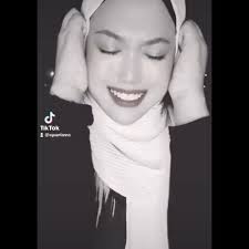 5yrs ago..., I shall keep it here...no words can described my feeling  during that peak period., July will always be my good month but not  october... 🥀, My family is my only strength that keep me ...