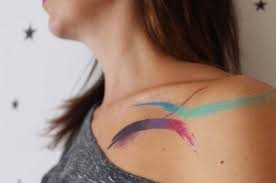 Podrás consultar la predicción del horóscopo diaria, semanal, mensual y anual un tauro suele ser práctico, decidido y tener una gran fuerza de voluntad. Tatuaje Abstracto De La Constelacion De Tauro Para
