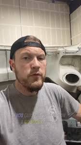 Aseite En El Multiple De Escape De Un Motor Detroit Serie 60