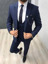 Size 36r tailored fit, two button, single breasted contrasting lining and top pocket hankie detail four inside pockets trousers. Basic Guide To Mens Suit Styles Men Fashion Blog Of Gentwith