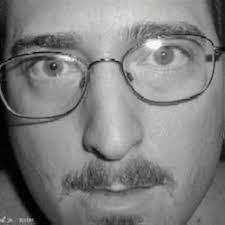 Amazon.com: Gore: 9781990521096: Holloway, Verity, De Jager, Ivo: ספרים