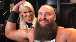 Universal champion the fiend bray wyatt defends his title against braun strowman and roman reigns in a chaotic no holds barred triple threat match. Wrestling Picturesseite 297 Wrestling Forum Von Wrestling Infos De