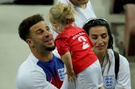 Still dating his girlfriend annie kilner? Annie Kilner Ultimative Verrat Als Lauryn Goodman Freundete Sich Mit Ihr Bevor Kyle Walker Schwangerschaft Aktuelle Boulevard Nachrichten Und Fotogalerien Zu Stars Sternchen