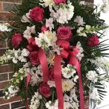 LAVON'S ROSE FLORAL & GIFTS